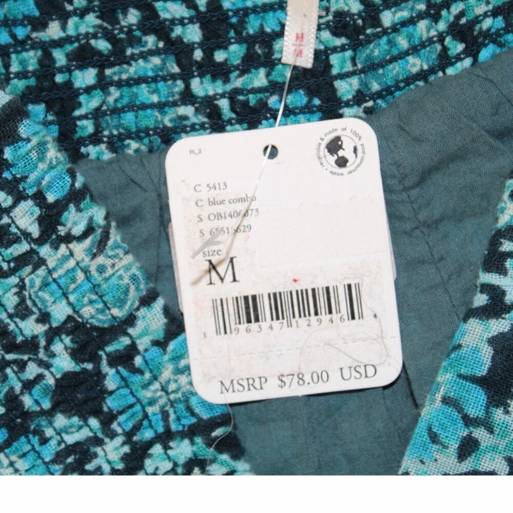 Free People “Say It’s So” Blue Floral Smocked Shorts | Size M | NWT - Picture 6 of 8